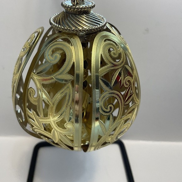 2004 Hidden Wishes Hallmark Ornament Club Exclusive - Picture 5 of 7